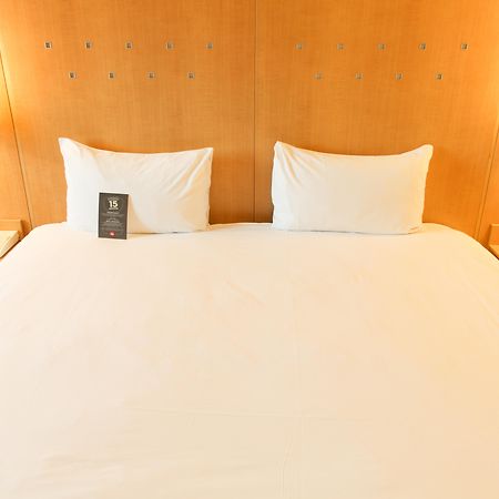 Ibis Alcala De Henares La Garena Hotell Exteriör bild