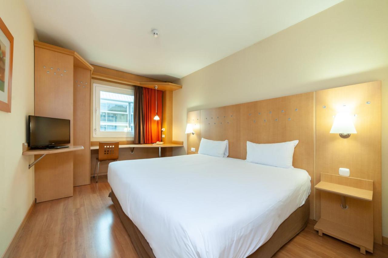 Ibis Alcala De Henares La Garena Hotell Exteriör bild