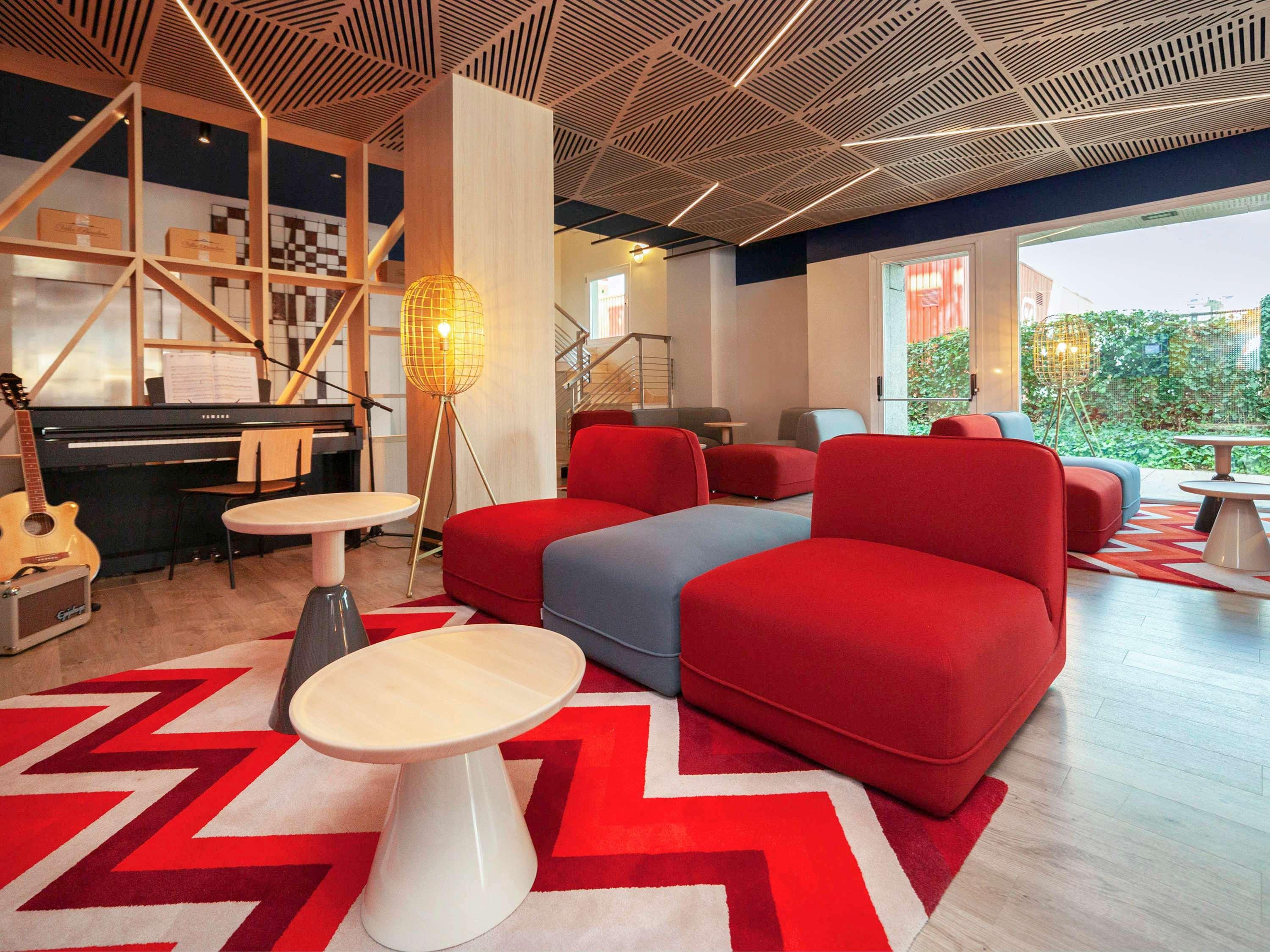 Ibis Alcala De Henares La Garena Hotell Exteriör bild