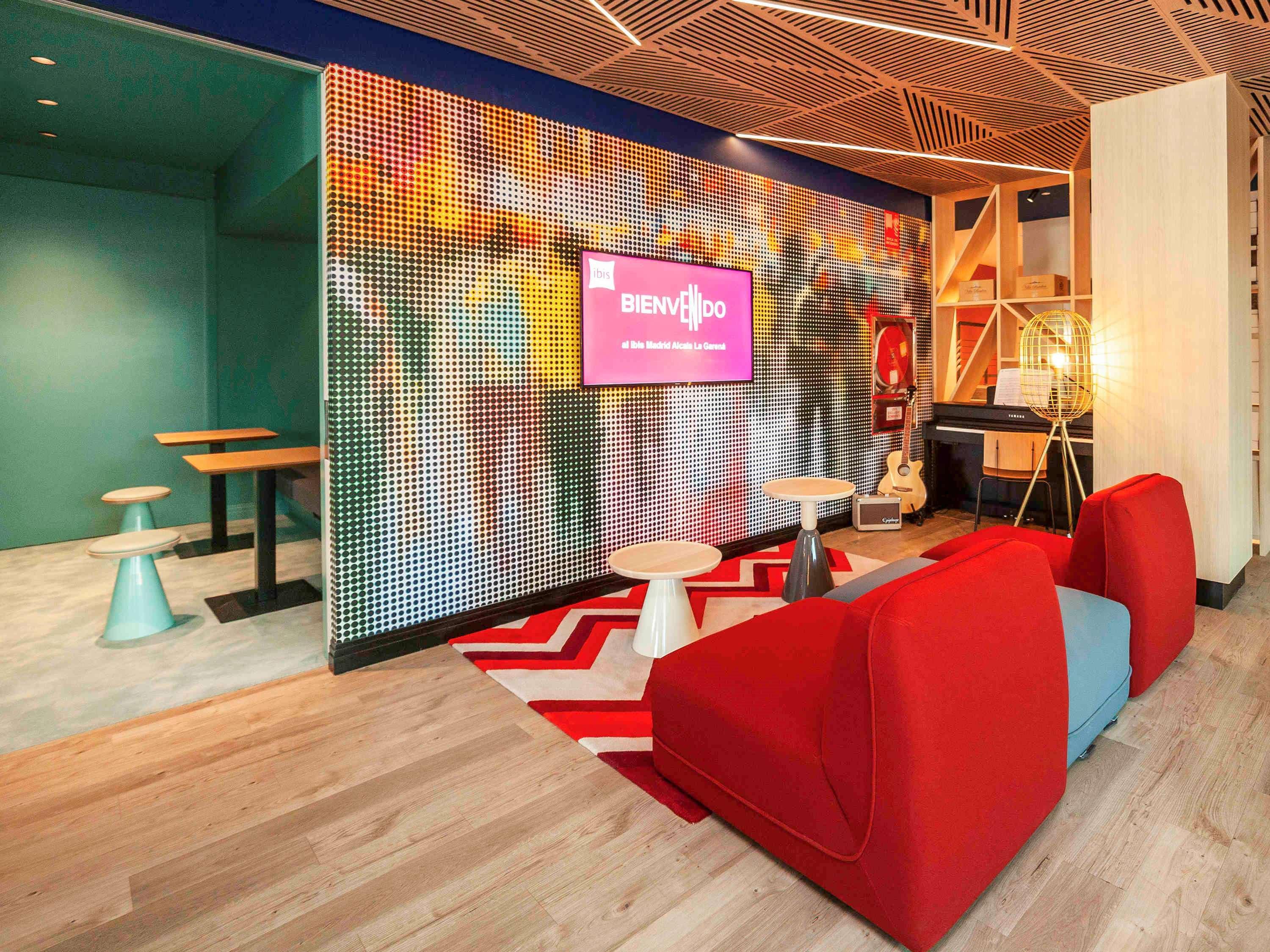 Ibis Alcala De Henares La Garena Hotell Exteriör bild