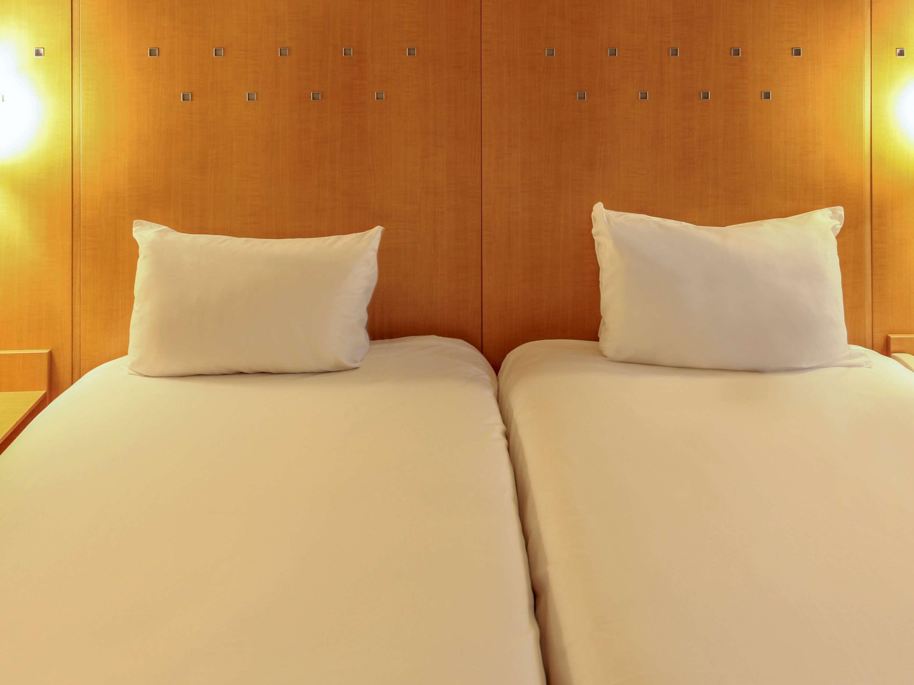 Ibis Alcala De Henares La Garena Hotell Exteriör bild