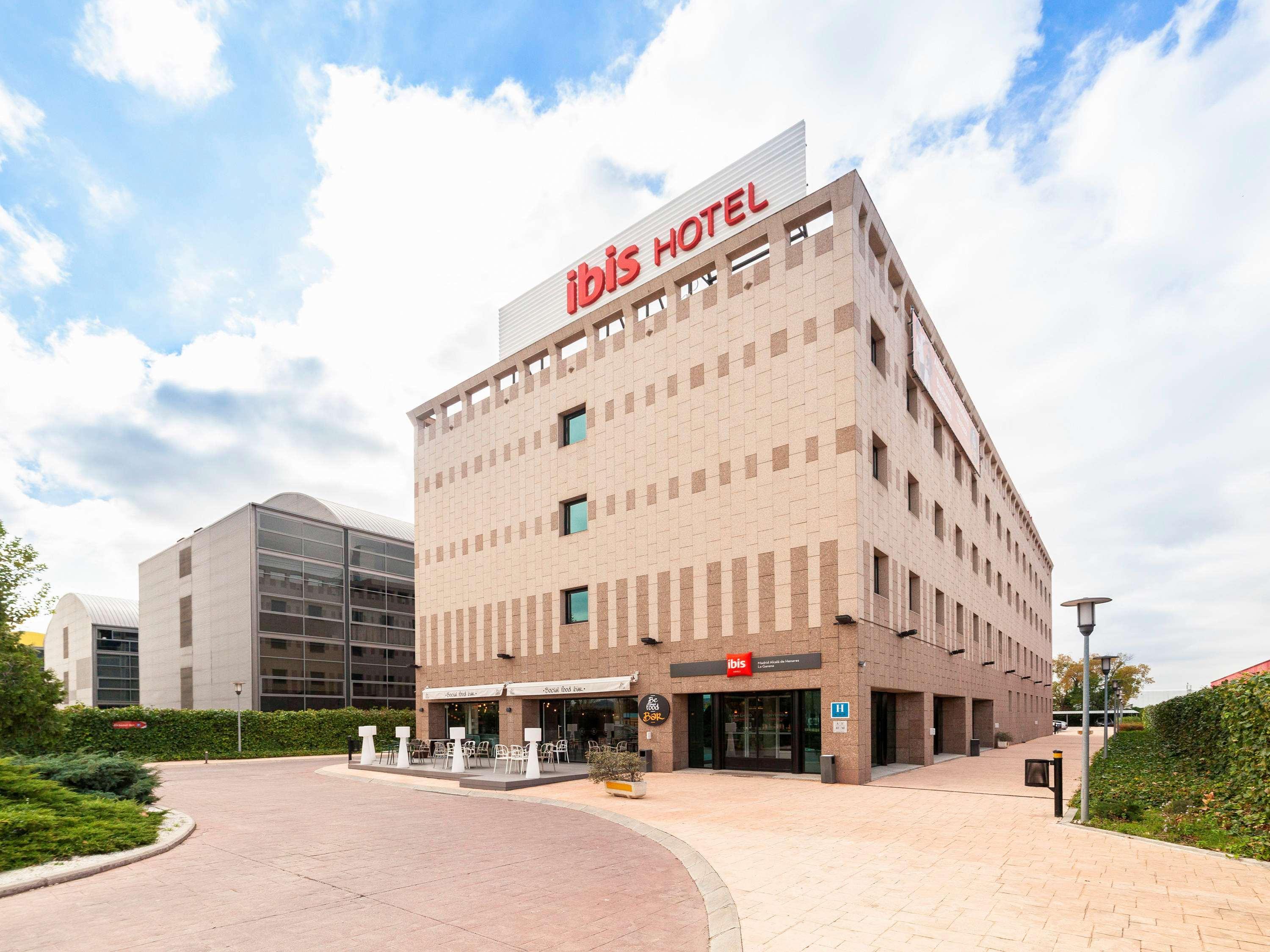Ibis Alcala De Henares La Garena Hotell Exteriör bild