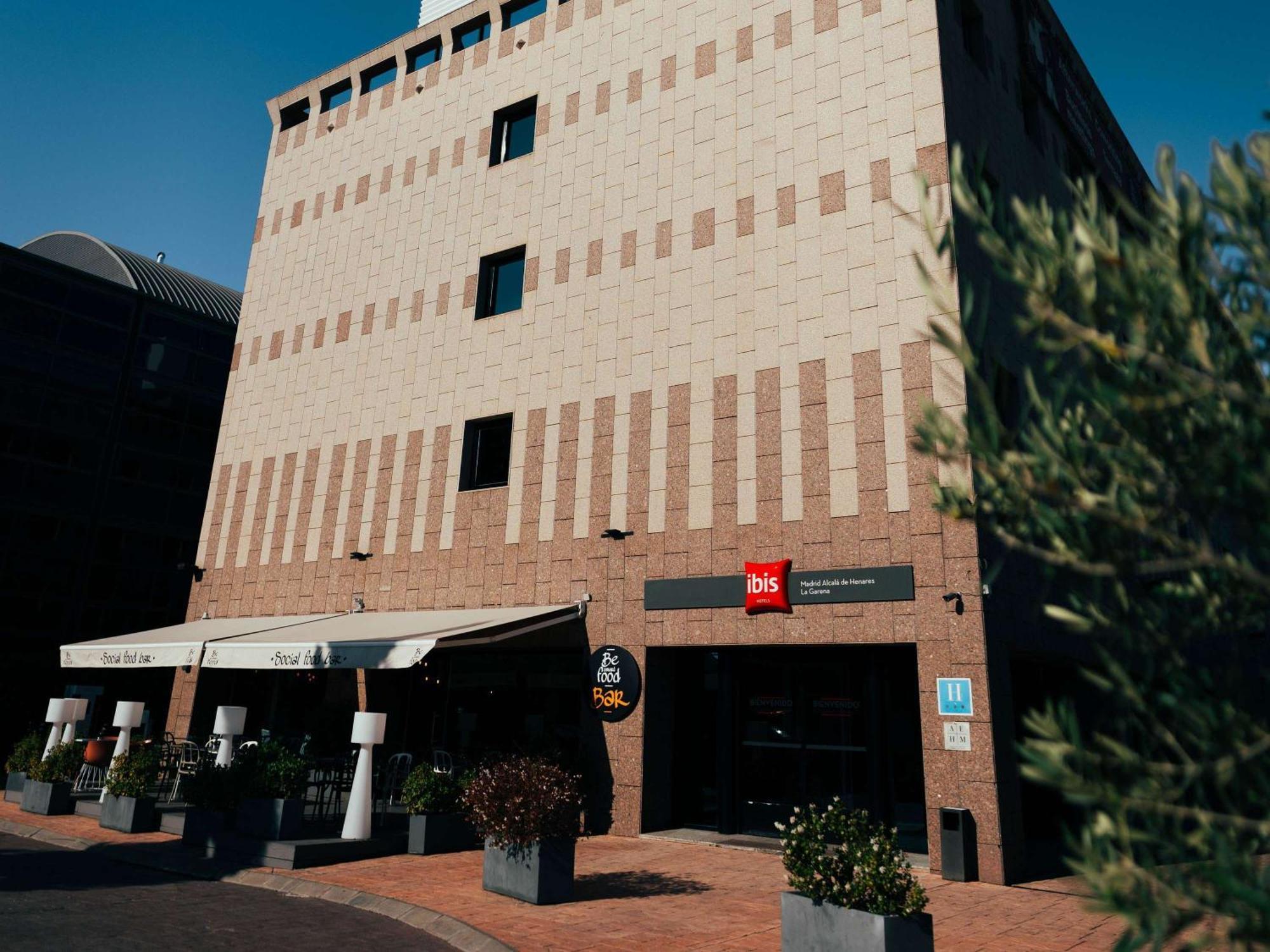 Ibis Alcala De Henares La Garena Hotell Exteriör bild